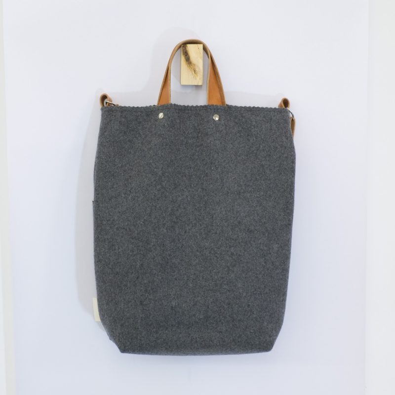 Grey felt totebag