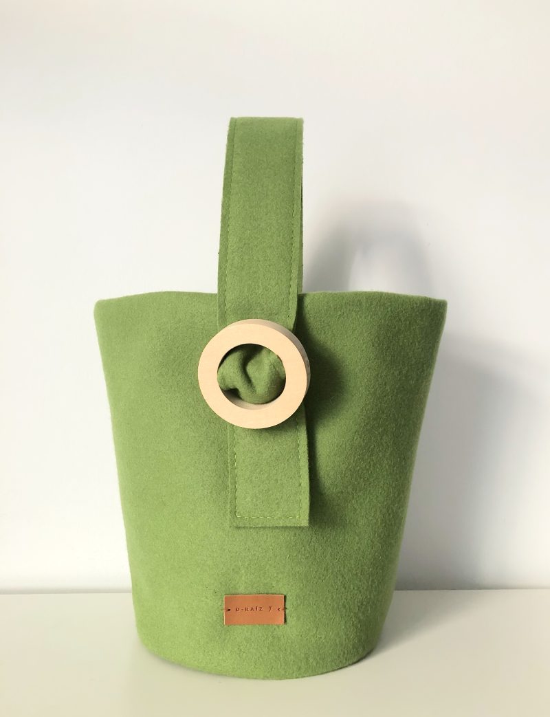 Bolso cubo fieltro